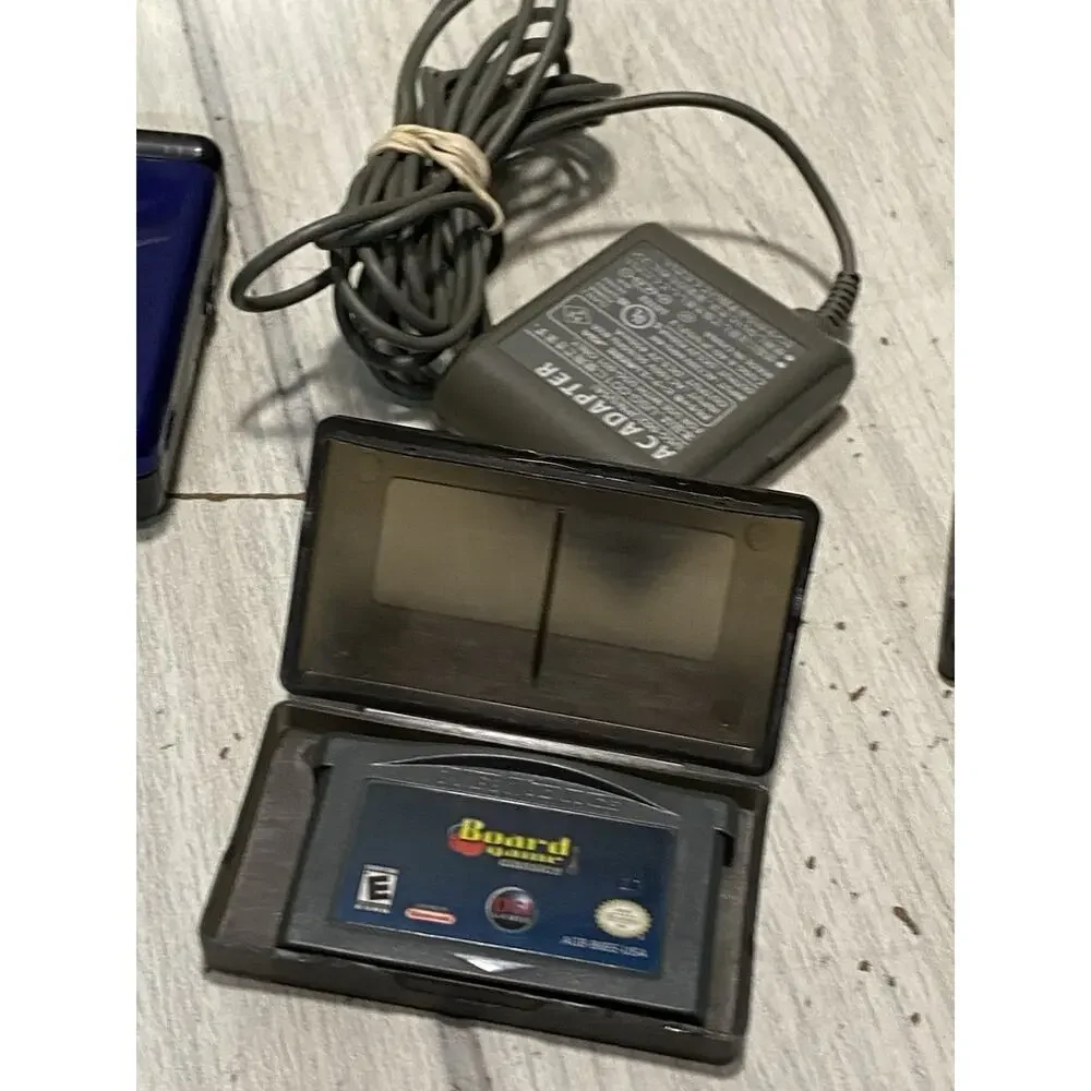 Nintendo DS Lite Handheld System - Cobalt/Blue - For Parts